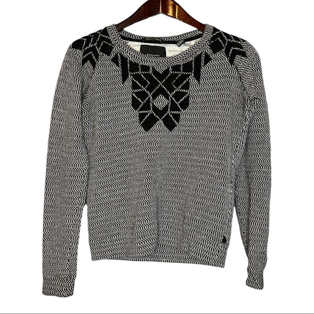Maison Scotch Embroidered Textured Black and White Pullover Crewneck XS